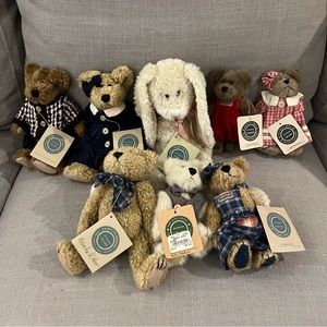 Lot of BOYD’S BEARS Plush Collectibles